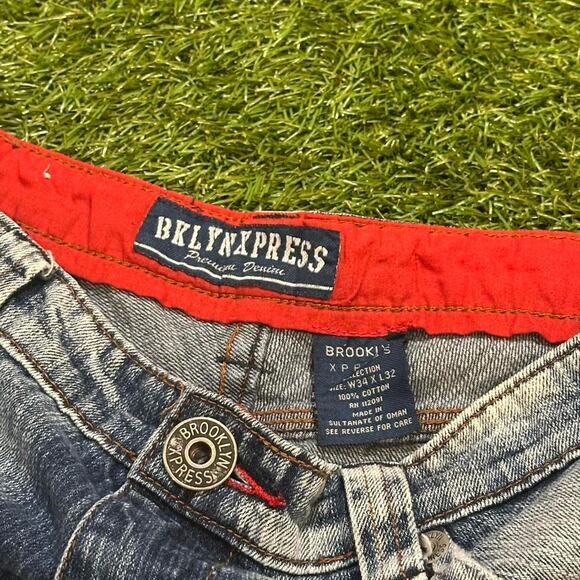 Y2K FADED JEAN SHORTS - Picture 3 of 3